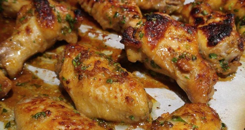 Crispy Instant Pot Chicken Wings AIPRecipeCollection.com