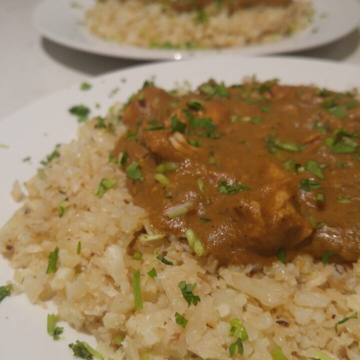 Crockpot Pumpkin Chicken Tikka Masala with Cauliflower Rice